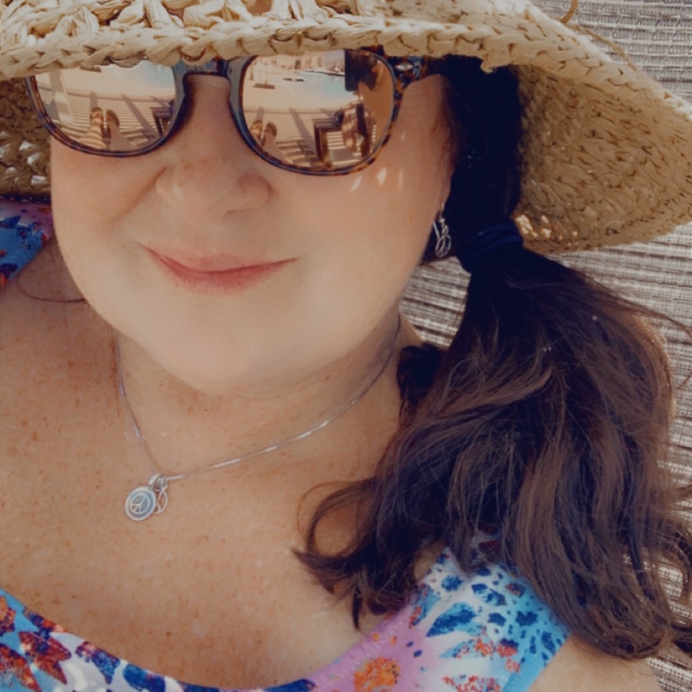 Meet your Posher, Tracy